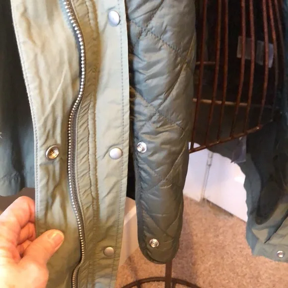 GAP Women's Utility Jacket in Sage - Picture 4 of 8